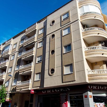 Holiday Suite Caballero De Rodas 92 Torrevieja Exterior photo